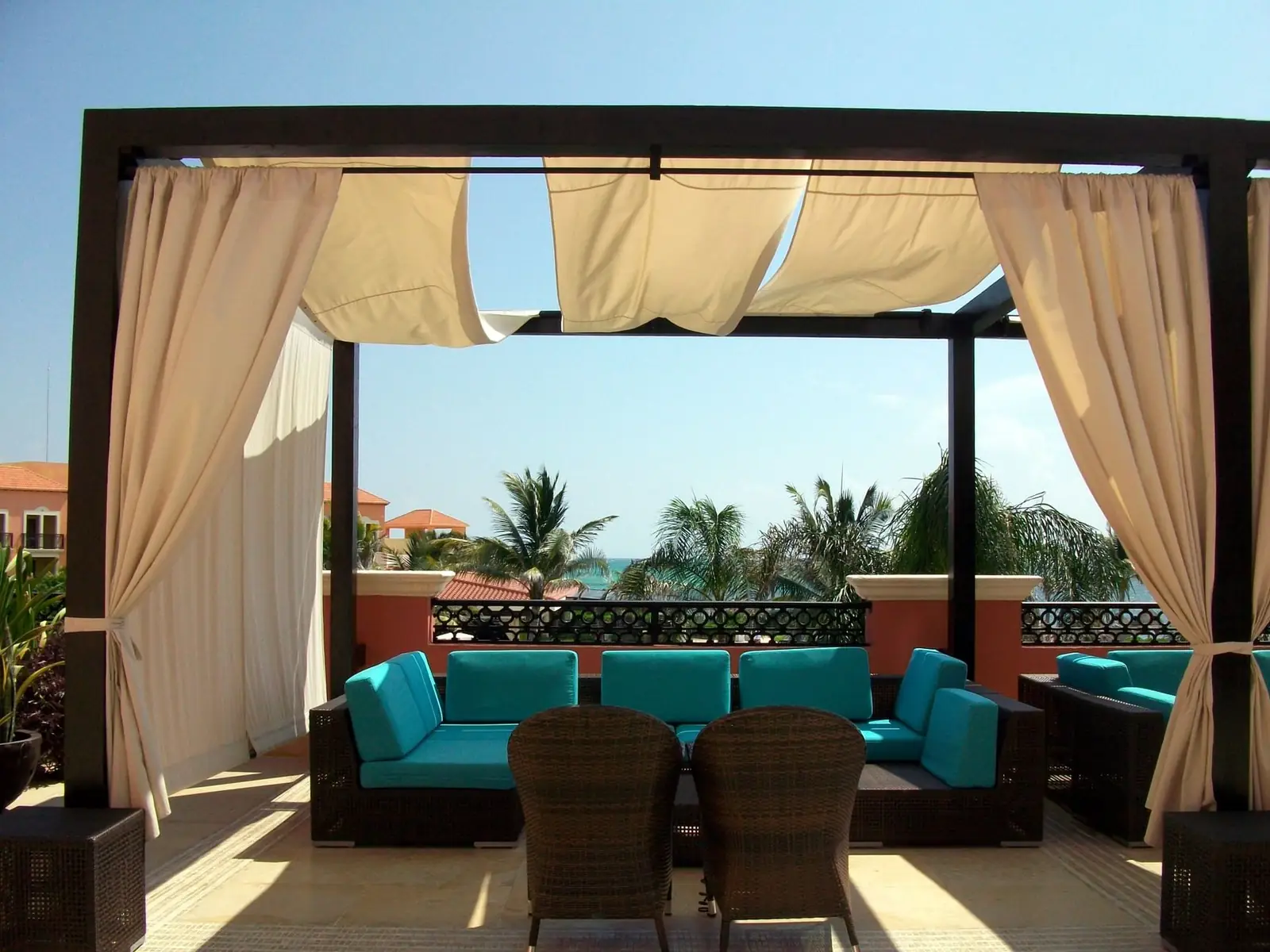 Hotelausstattung im Norquessianroyalcrest